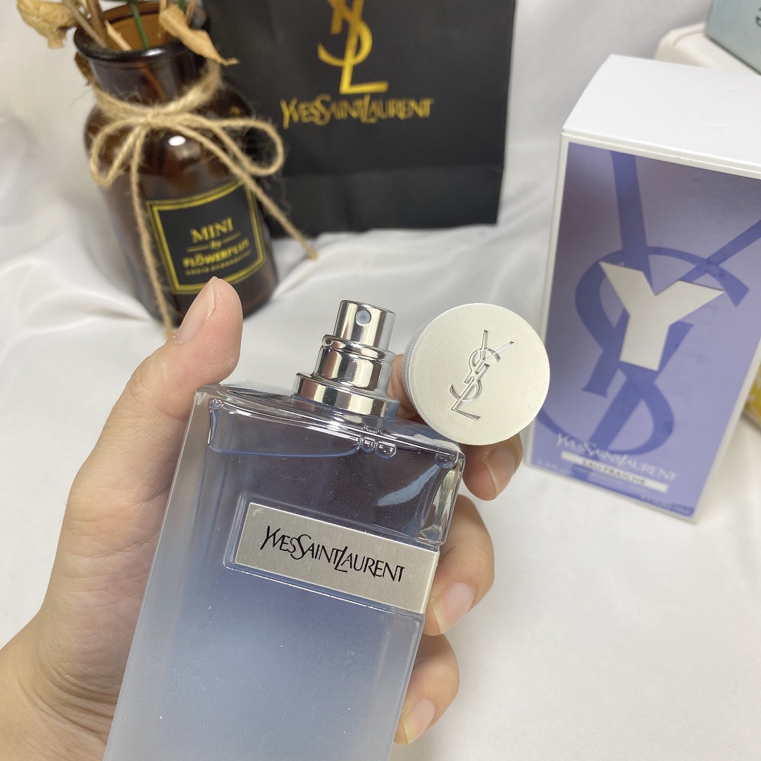Saint Laurent perfume